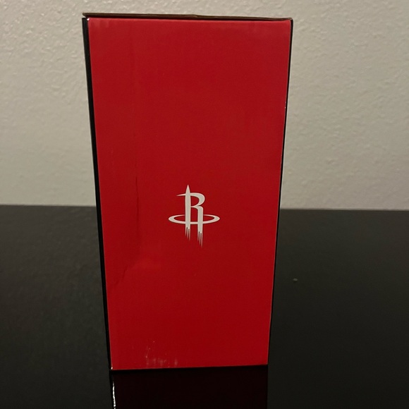Travis Scott x Houston Rockets Bobblehead - Picture 2 of 4